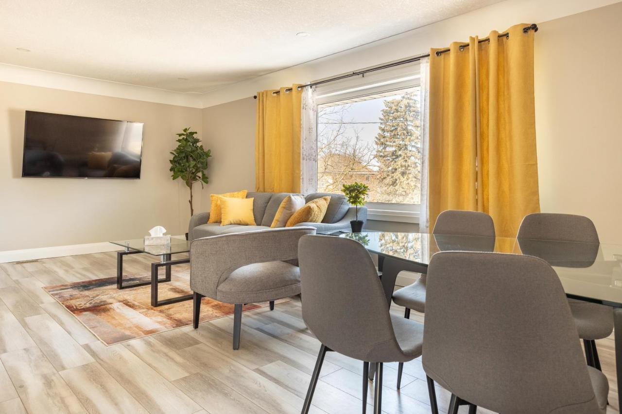 Entire 2 Bedroom Downtown - U3 * Waterloo